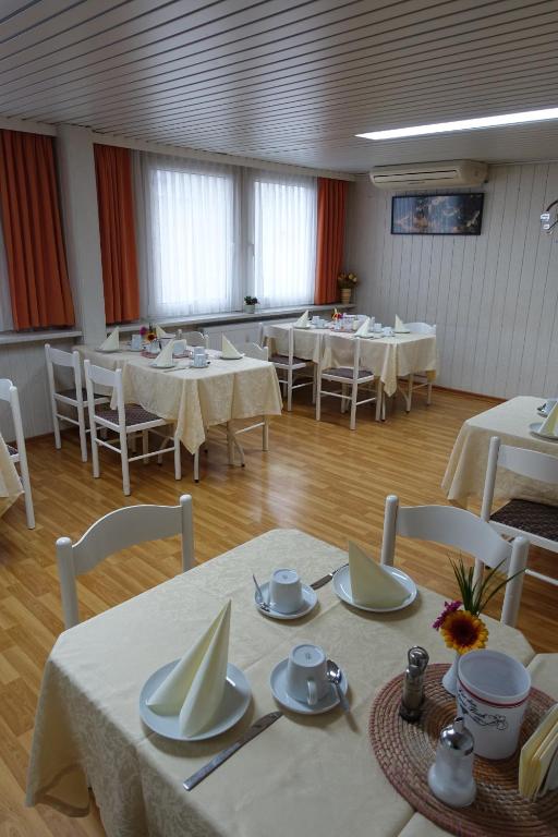 Restaurace v ubytování Stern Hotel