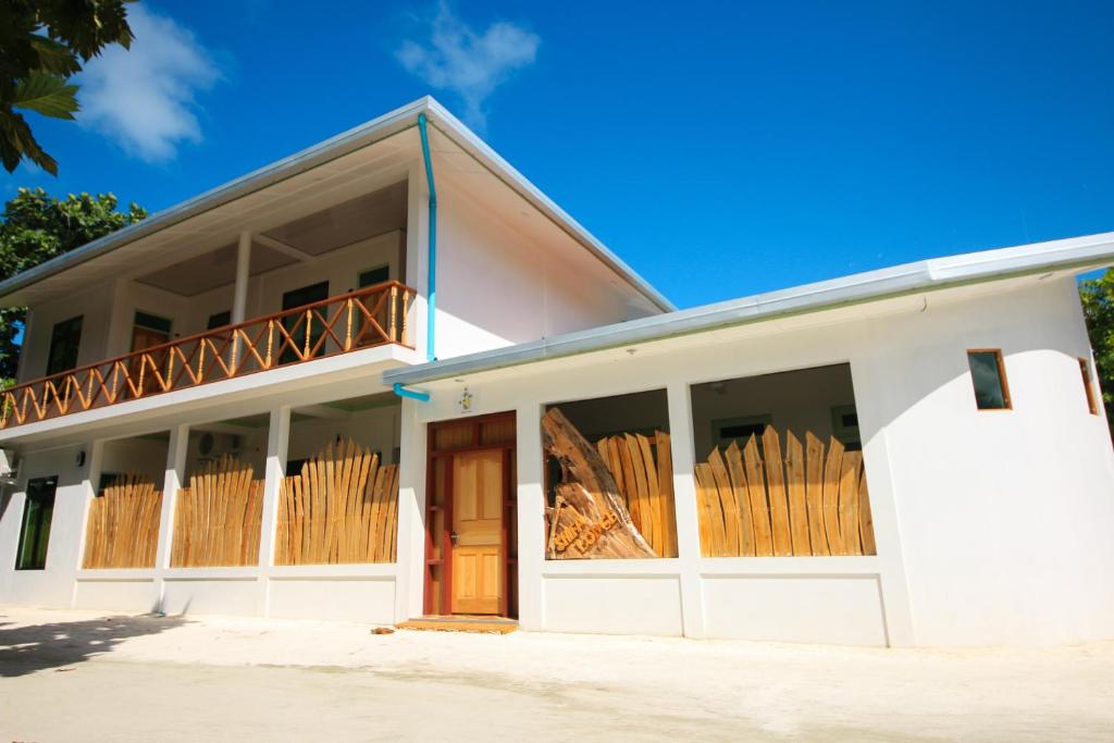Gallery image of Shifa Lodge Maldives in Feridhoo