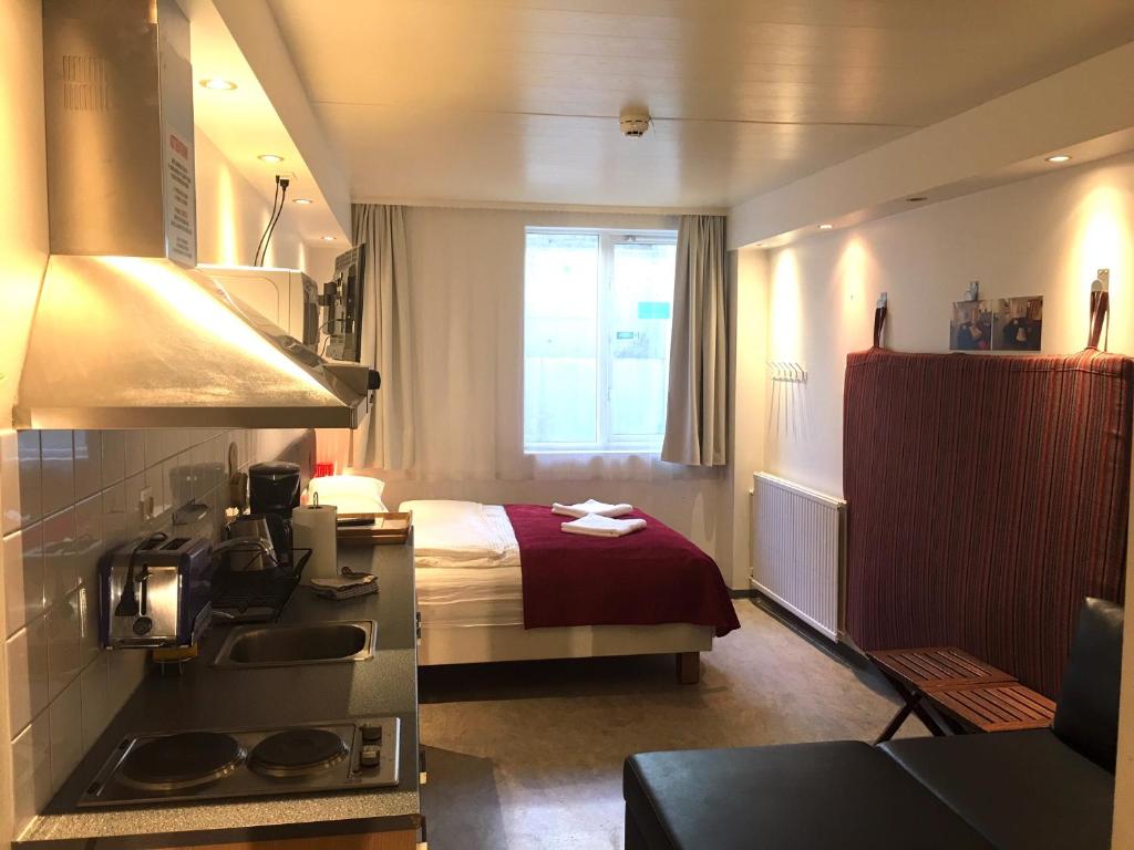 Kuchyň nebo kuchyňský kout v ubytování Downtown Reykjavík Apartments