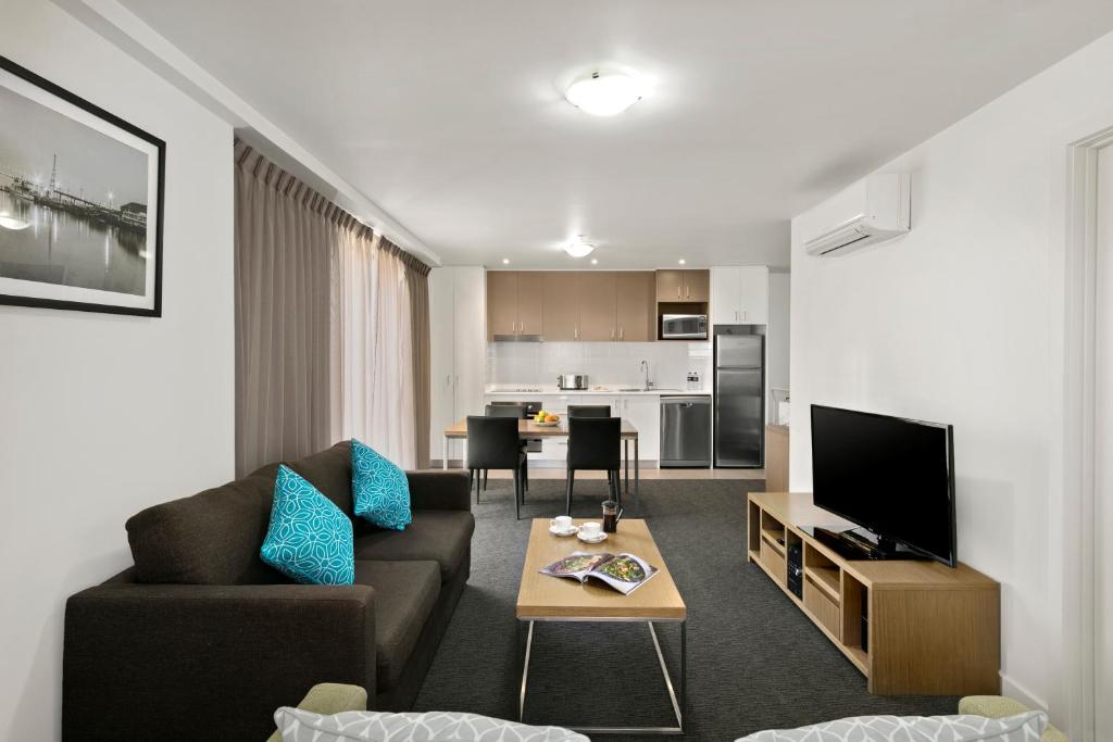 Quest Cheltenham - One-Bedroom Apartment