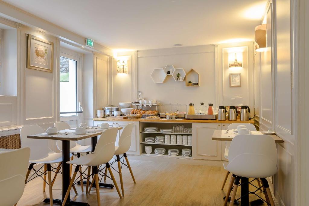 Hôtel Montcalm - Resim 13