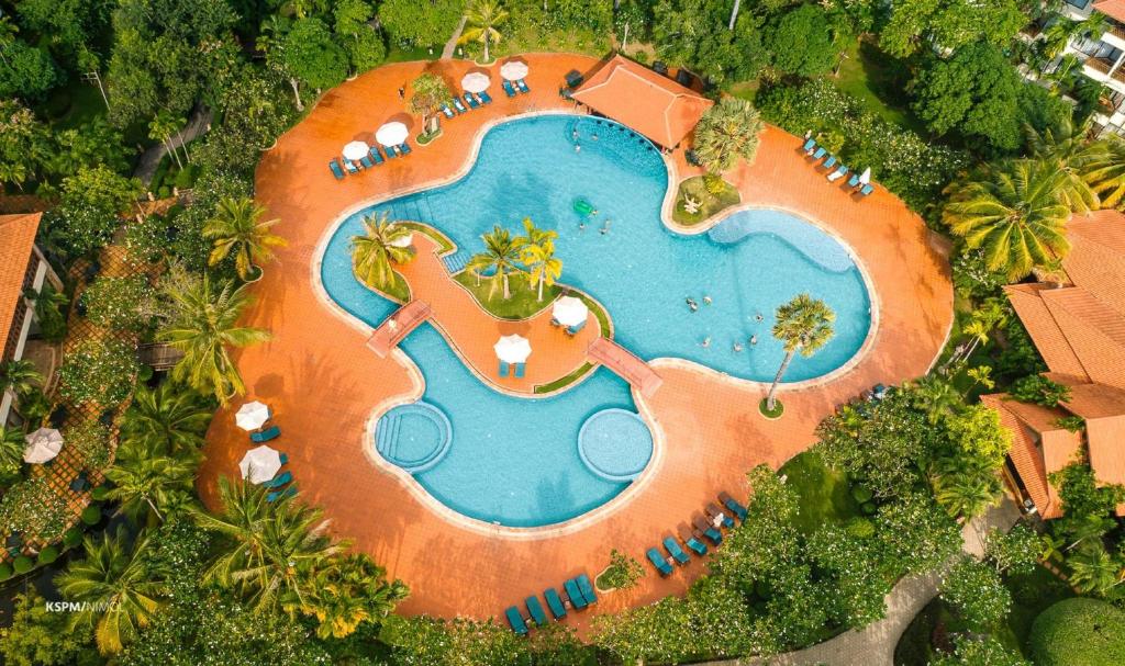 Bazén v ubytování Angkor Palace Resort & Spa nebo v jeho okolí