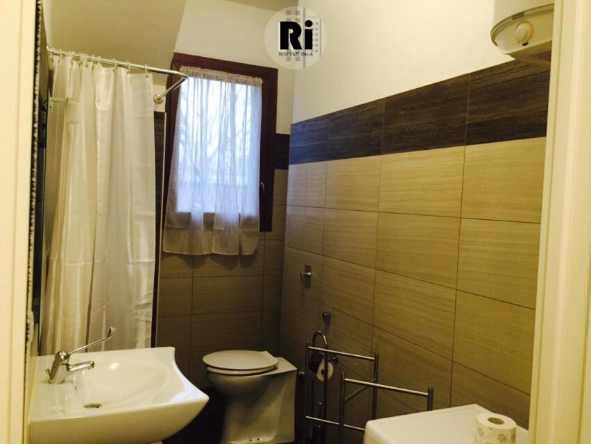 Łazienka w obiekcie Residenze Italia