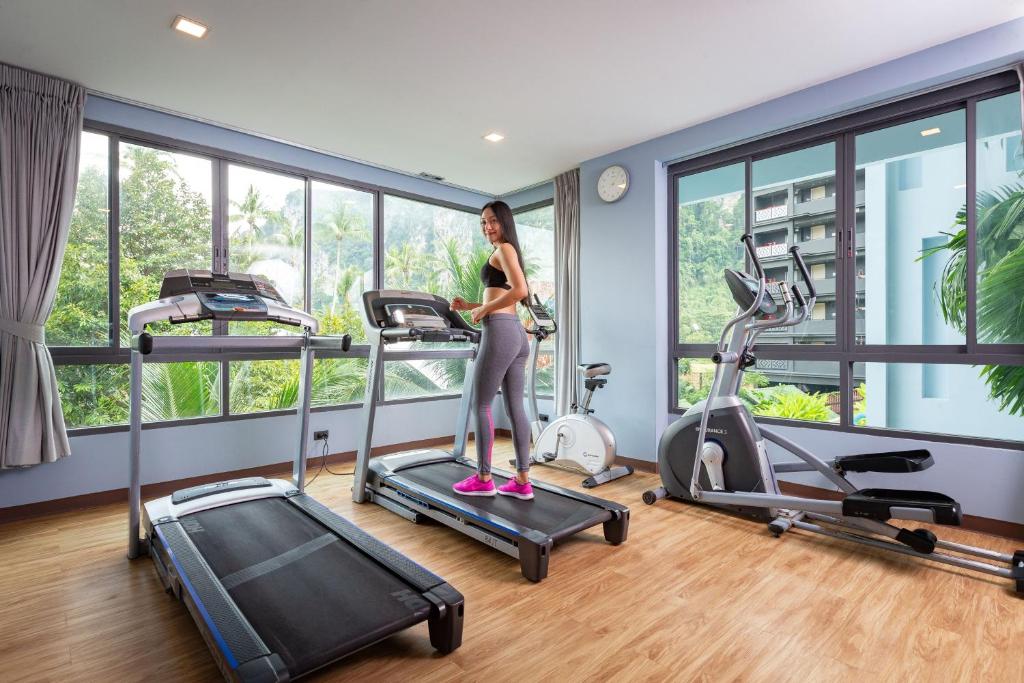 Fitness centrum a/nebo fitness zařízení v ubytování BlueSotel Krabi AoNang Beach