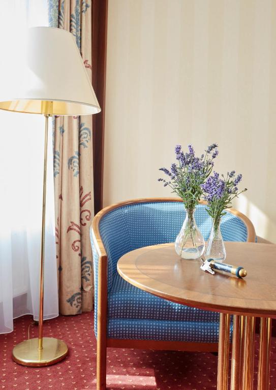 Living Hotel Berlin Mitte - Resim 20