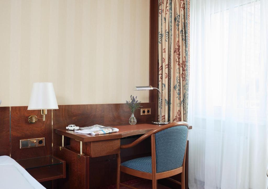 Living Hotel Berlin Mitte - Resim 29