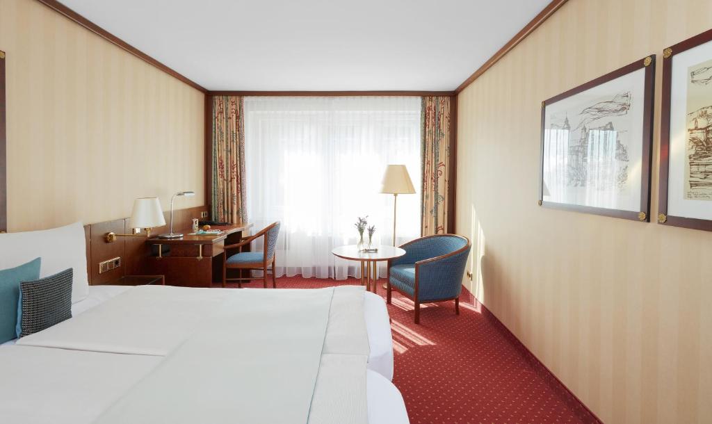 Living Hotel Berlin Mitte - Resim 14