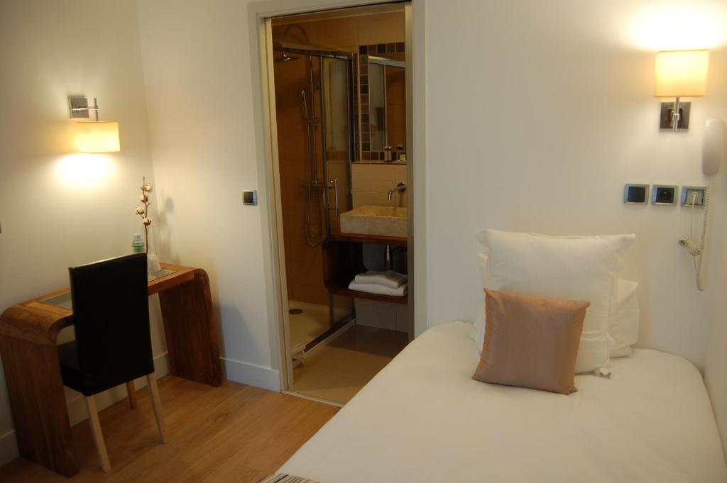 Logis Hôtel & Restaurant - Le Manoir de Sauvegrain - Single Room - Ground Floor