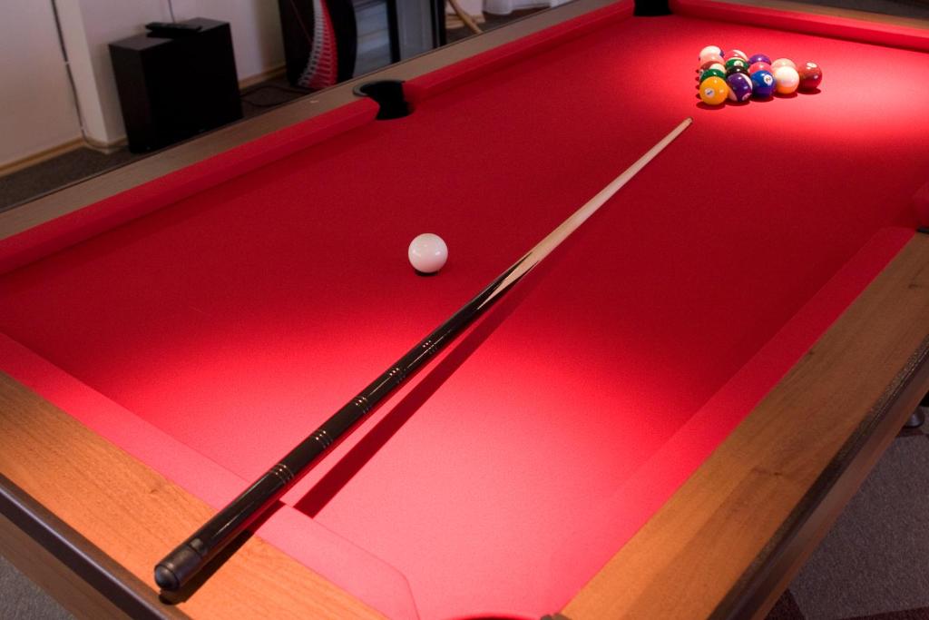 Biliár nebo kulečník v ubytování Hotel Estella Superior