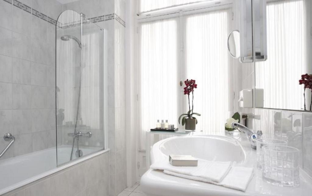Koupelna v ubytování Hotel Le Plaza Brussels