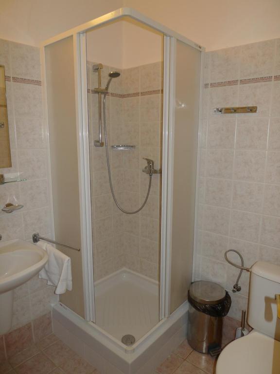 Koupelna v ubytování Hotel U Černého orla