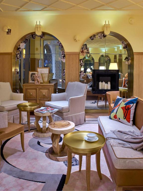 9Confidentiel - Resim 23