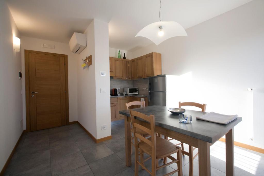 Kuchyň nebo kuchyňský kout v ubytování Agriturismo Mestroni