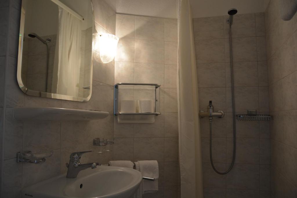 Koupelna v ubytování Hotel Villa Selva