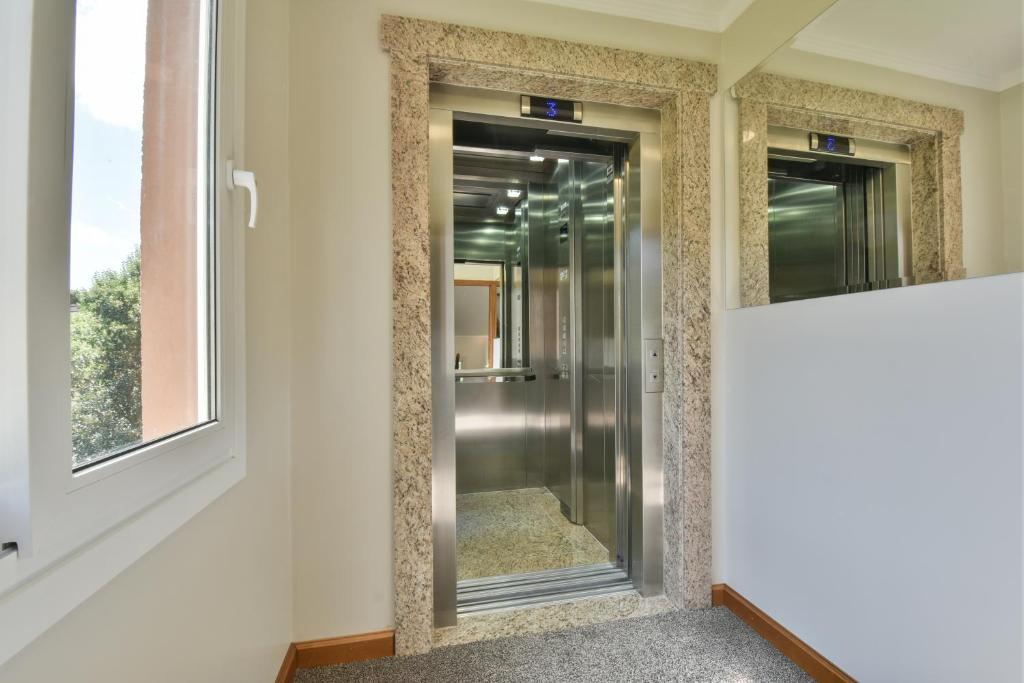 Micheline Hotel Tricot  Micheline Hotel Tricot