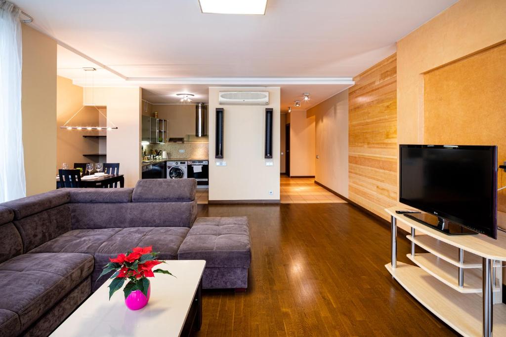 Old Riga Central Family Apartment - Two-Bedroom Apartment