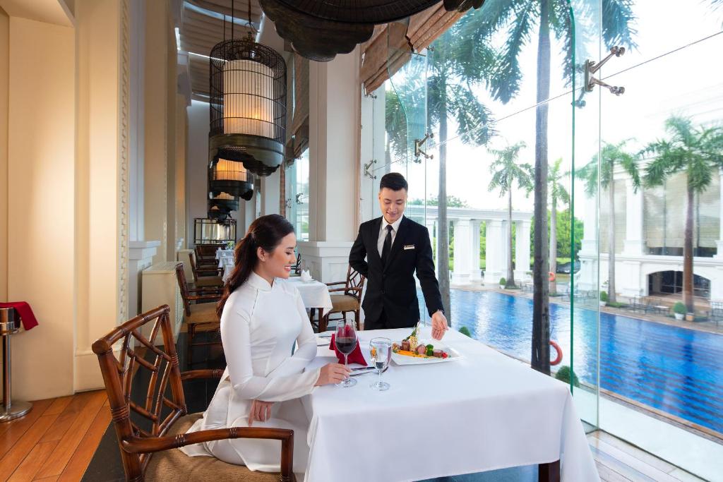 Khách sạn Indochine Palace Huế