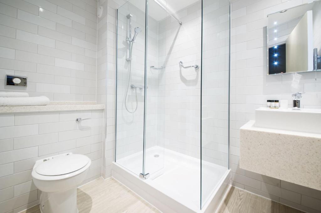 Toby Carvery Birmingham by Innkeeper's Collection - Resim 14