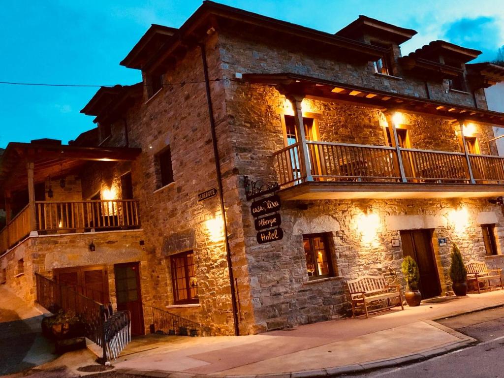 Casa Lixa Hotel Rural Albergue, Las Herrerías – Bijgewerkte ...