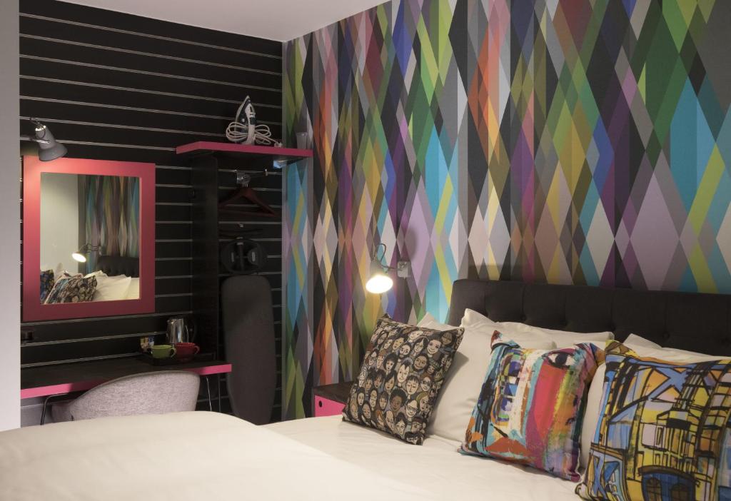 Village Hotel Bristol Filton - 