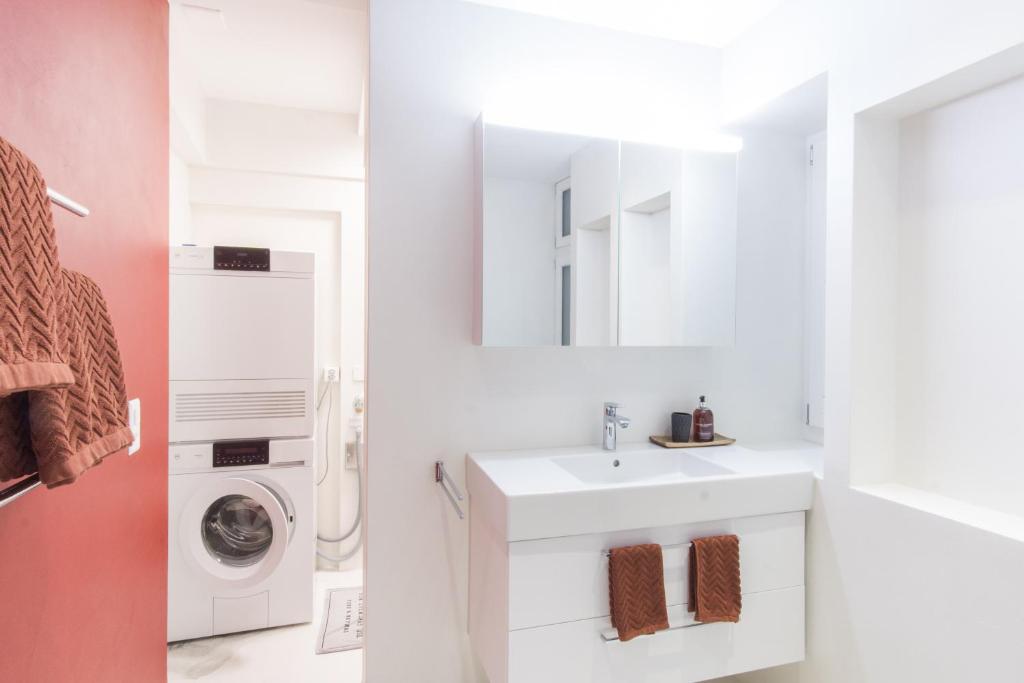 KoBi Apartments Hirschenplatz - Resim 43