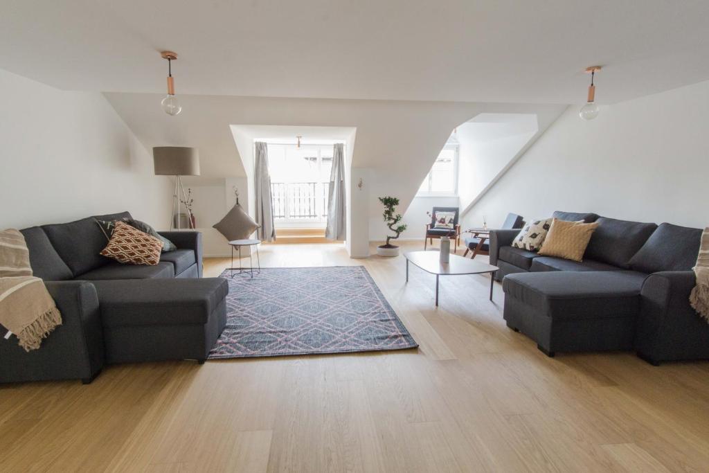 Posezení v ubytování KoBi Apartments Hirschenplatz