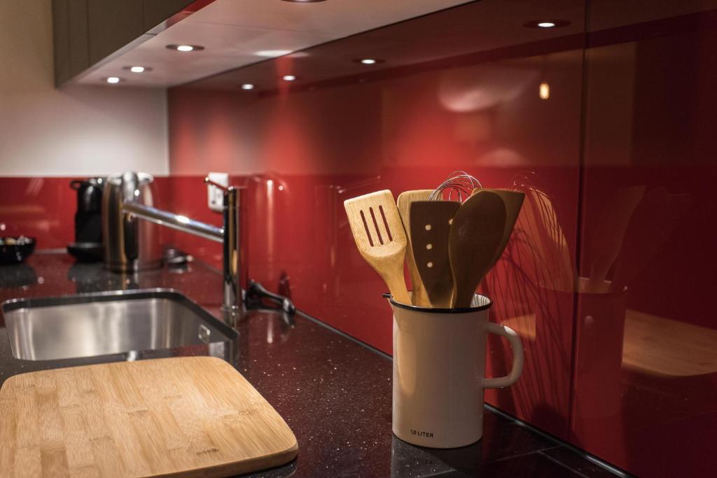 KoBi Apartments Hirschenplatz - Resim 21