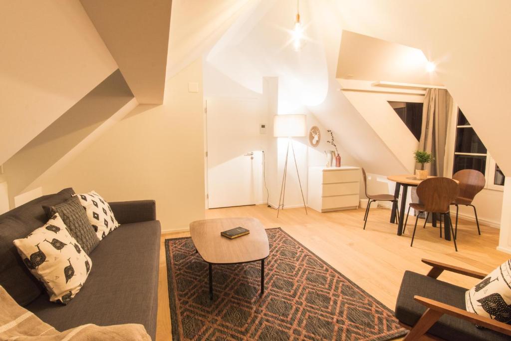 Posezení v ubytování KoBi Apartments Hirschenplatz