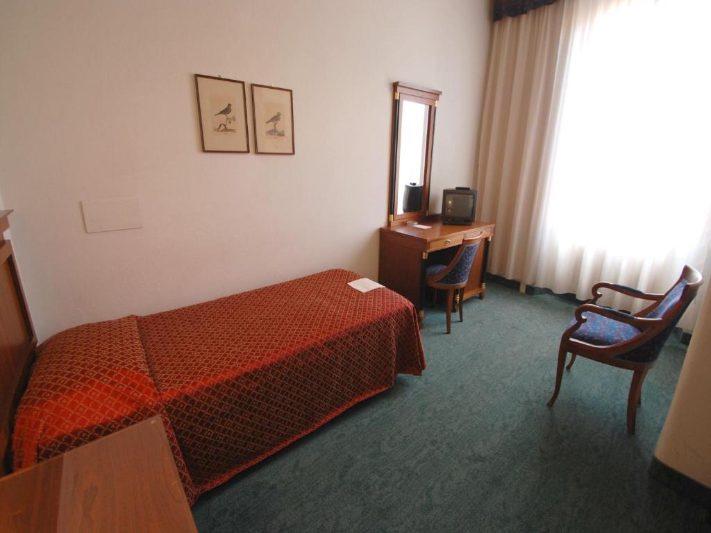 Hotel Palace Bologna Centro - Resim 43