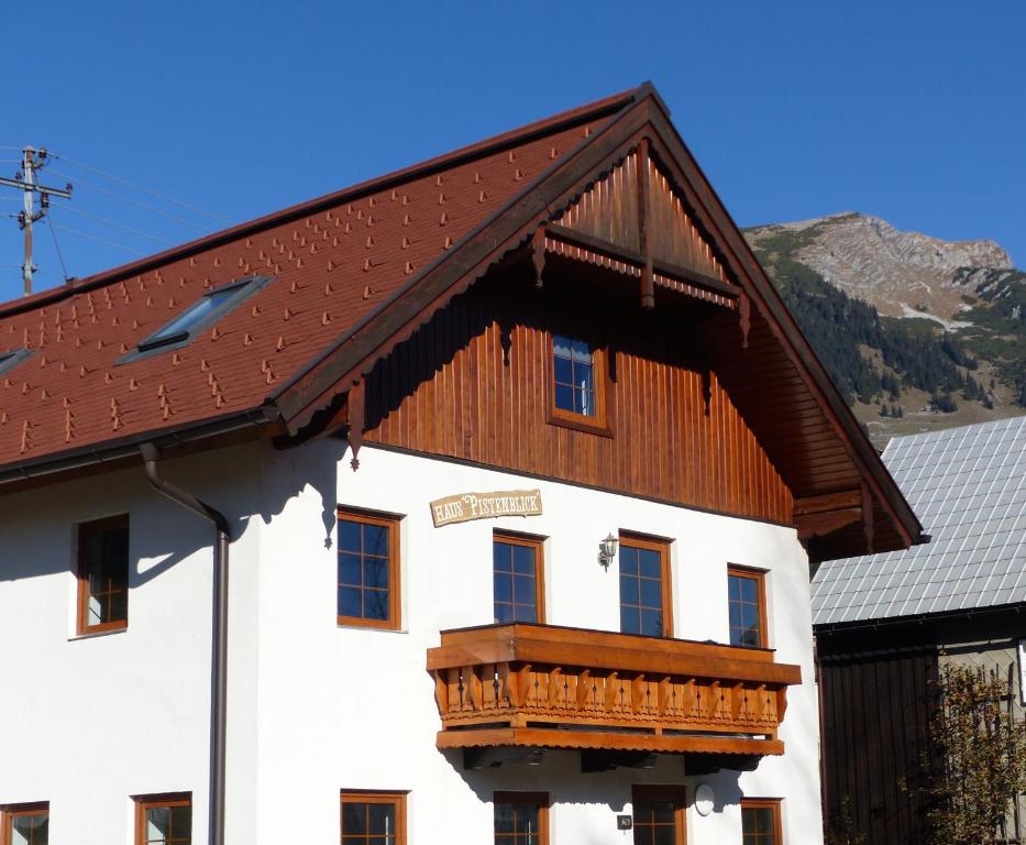 Nespecifikovaný výhled na hory nebo výhled na hory při pohledu z apartmánu