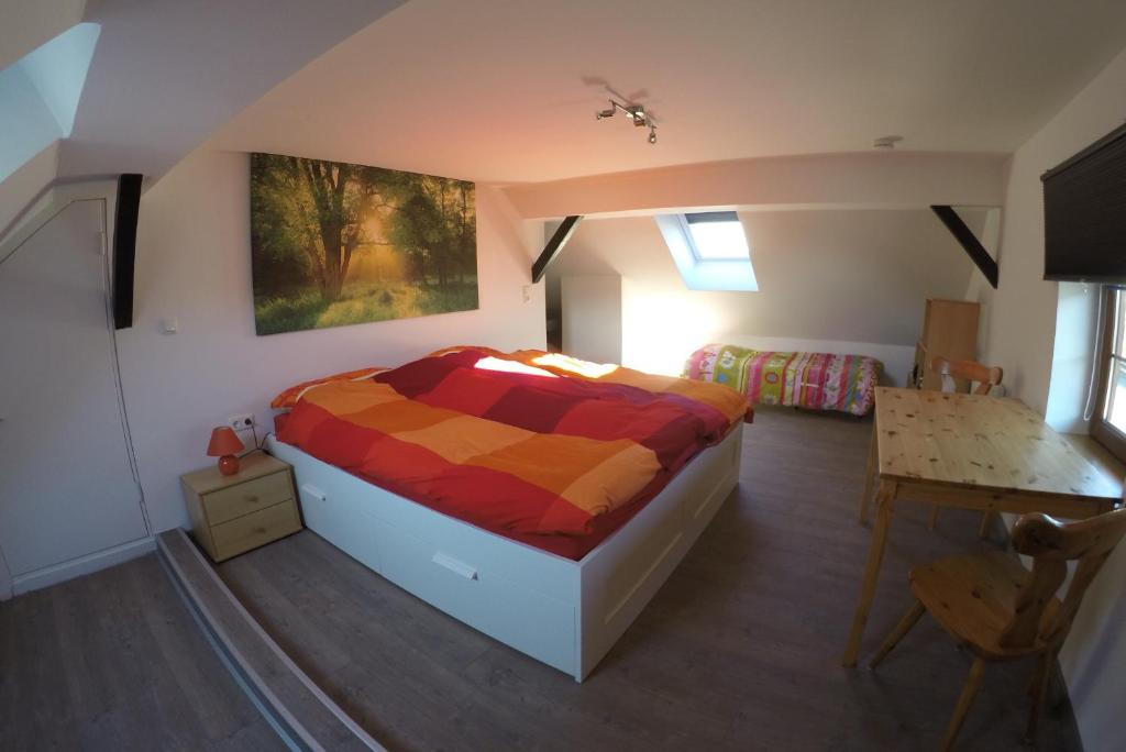 Postel nebo postele na pokoji v ubytování Haus Pistenblick
