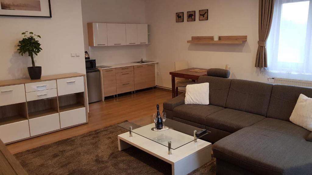 Hotel & Restaurant Pod Kaštany - Appartement De Luxe