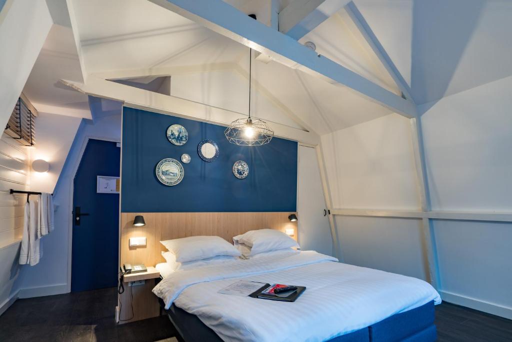 Кровать или кровати в номере Amistad hotel