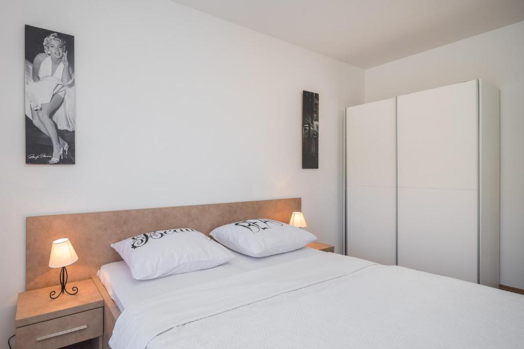 Apartments Vuković - Troost Appartement Met Twee Slaapkamers Met Balkon