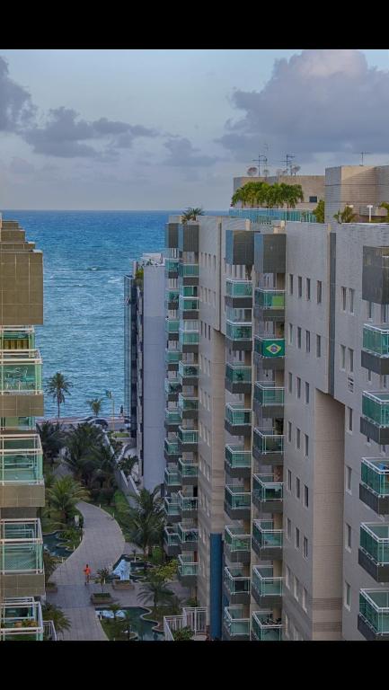  Apt em Condomínio de Luxo a Beira Mar de Maceió
