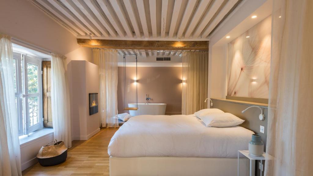 Gallery image of MiHotel Sala in Lyon