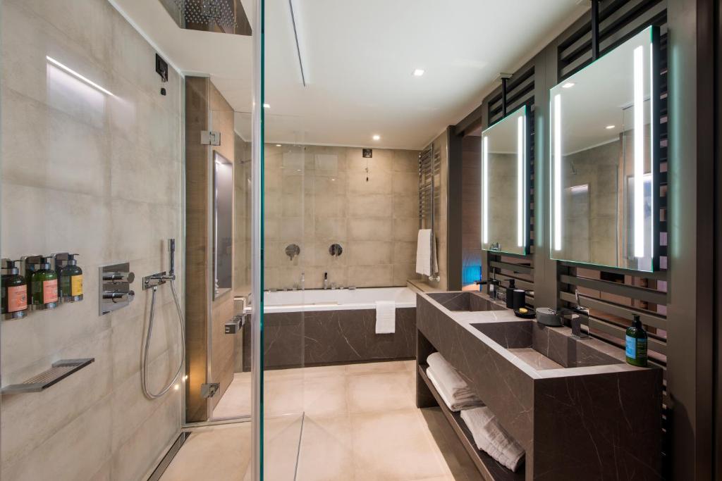 Koupelna v ubytování Hotel Principe delle Nevi
