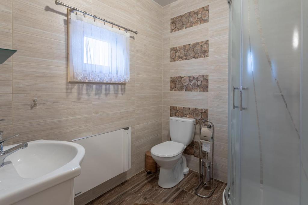 DOMKI NA WIERCHU - 10