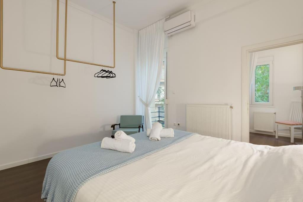 Posteľ alebo postele v izbe v ubytovaní Roman market- upper Aristotelous sq luxury apartment