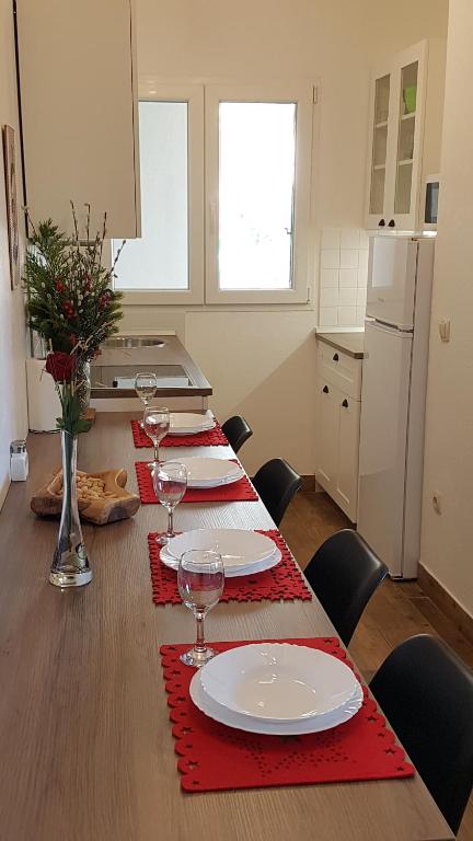 Kuchyňa alebo kuchynka v ubytovaní Apartments Elda