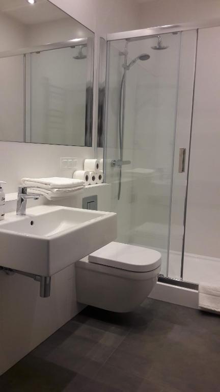 PRZYSTANEK KATOWICE Mariacka 26 - Resim 35