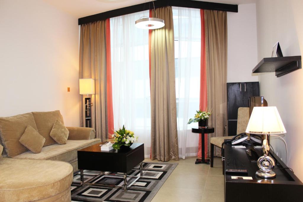 Posezení v ubytování Al Diar Sawa Hotel Apartments