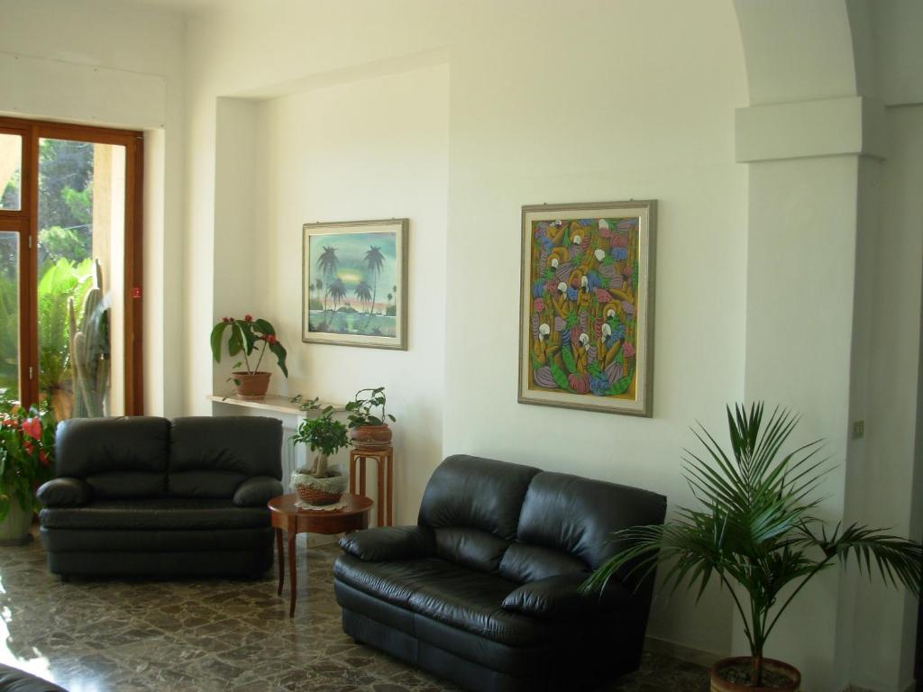 Posezení v ubytování Hotel La Silvana
