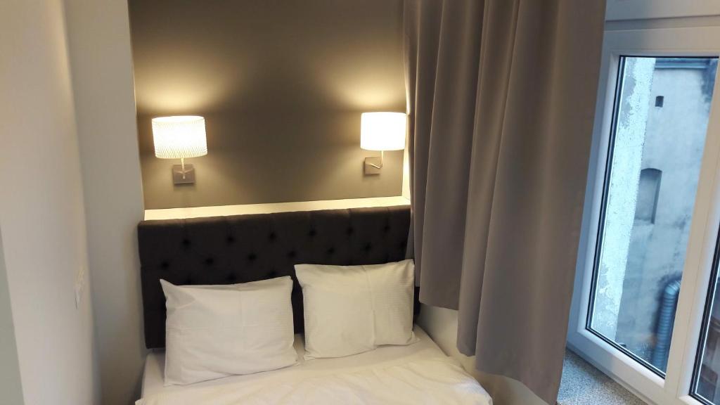 PRZYSTANEK KATOWICE Mariacka 26 - Resim 27