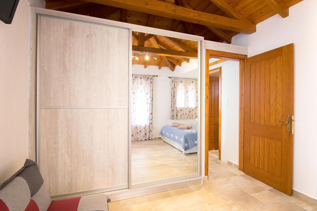 Postel nebo postele na pokoji v ubytování Armamento Villa
