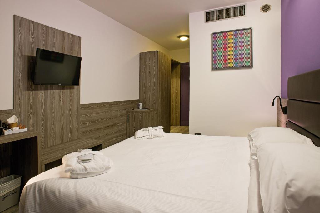 Hotel Gardenia - Resim 43