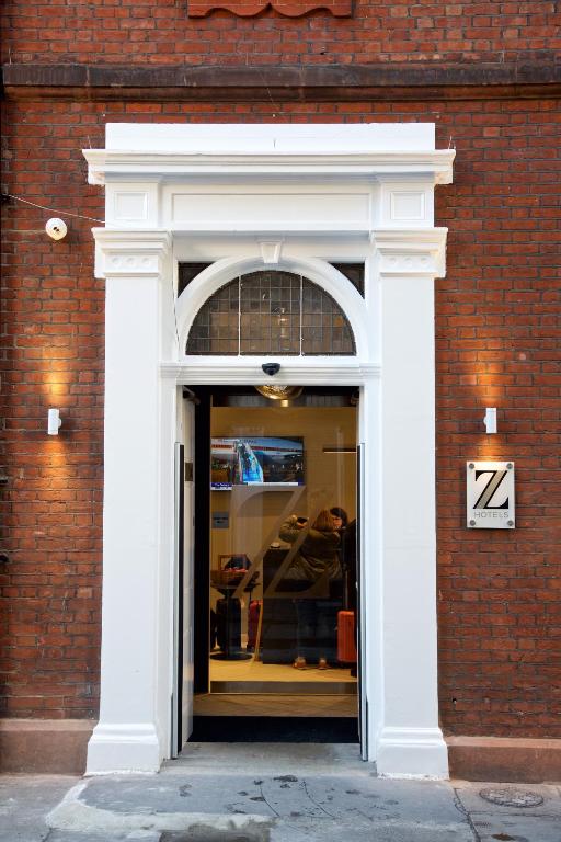 The Z Hotel Covent Garden - Resim 5