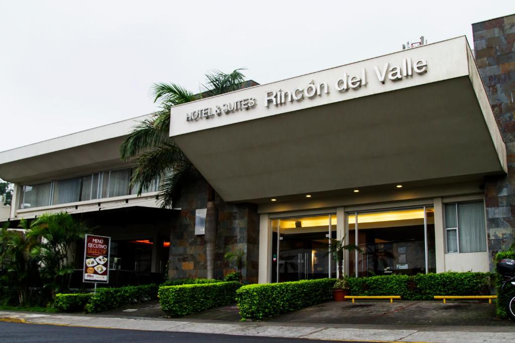 Foto da galeria de Rincon del Valle Hotel & Suites em San José