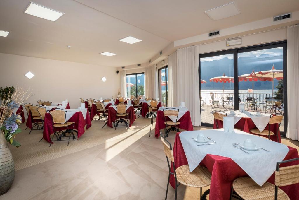 Restaurace v ubytování Hotel Oasi Beach