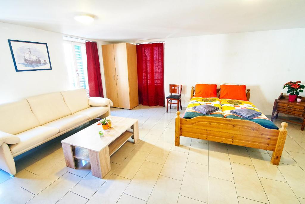 Central Park Holiday apartment - Resim 25